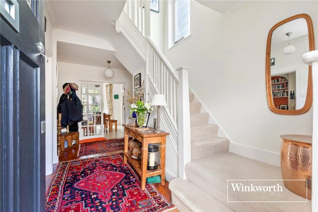 9, Claremont Park, London photo 2
