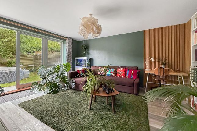 11 Salt Marsh Road, Shoreham-By-Sea photo 4