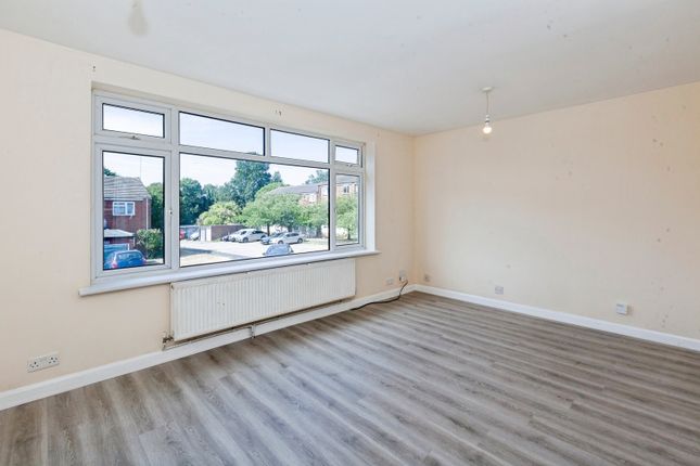 165, Weekes Drive, Berkshire photo 4