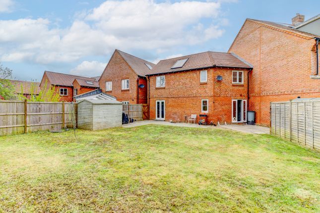 End terrace house for sale in Wellesbourne Crescent, High Wycombe