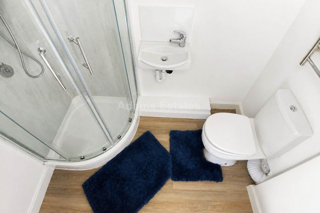 Room 5, Hamble Court, Southampton St, Reading photo 4