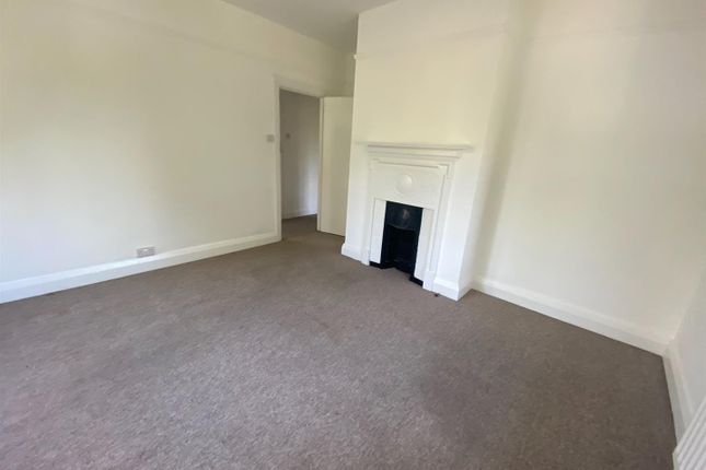 Flat to rent in Crabton Close Road, Boscombe, Bournemouth