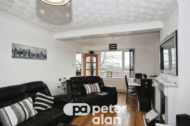 84, Heather Road, Newport photo 2