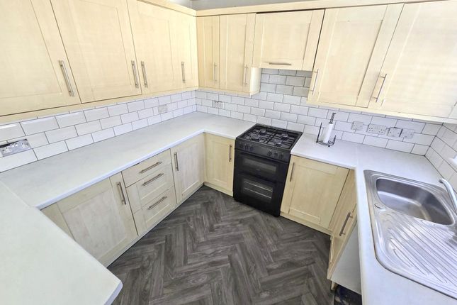 39, Derwent Close, Seaham photo 3