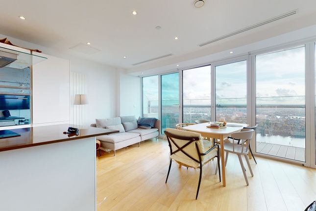 Thumbnail Flat to rent in Arena Tower, Canary Wharf