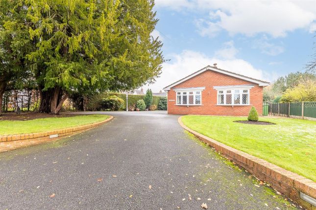 3-bed house on Yew Tree Lodge New Road, Nantwich, £525,000