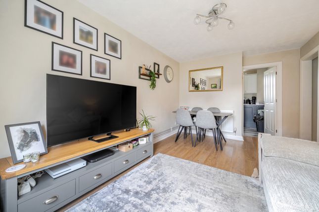 15, Stanley View, Stroud photo 2