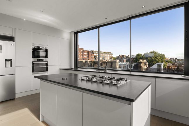 Flat Flat 12, 25, De Vere Gardens, London photo 4
