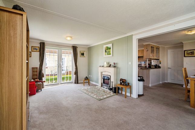 24, Waveney Park, Stuston Road, Diss photo 3