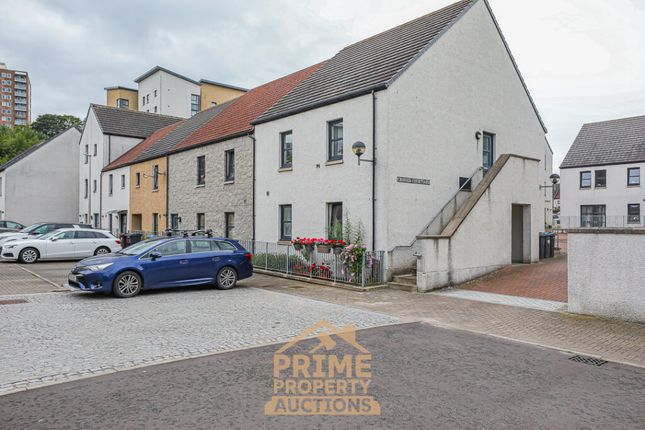 2-bed flat on 3, Crosier Courtyard, Aberdeen, £85,000
