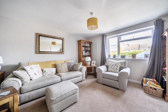 66 WITNEY ROAD, Eynsham, Witney photo 2
