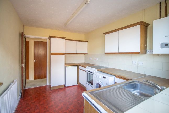 16, Fairfield Close, Norwich photo 2