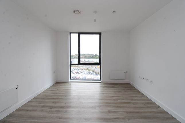 409, Chevette Court, Luton photo 4