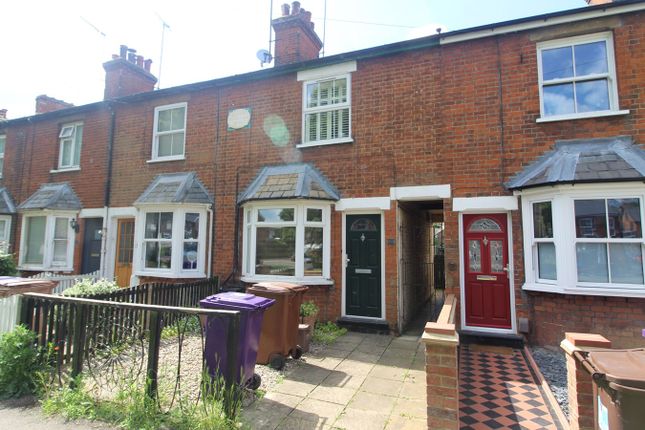 Thumbnail Terraced house for sale in Woolgrove Road, Hitchin