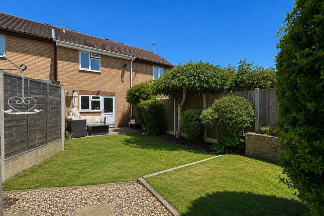 24, Barnwell Drive, Hockley photo 2
