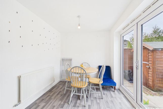 3, Lancer Road, Shrewsbury photo 4