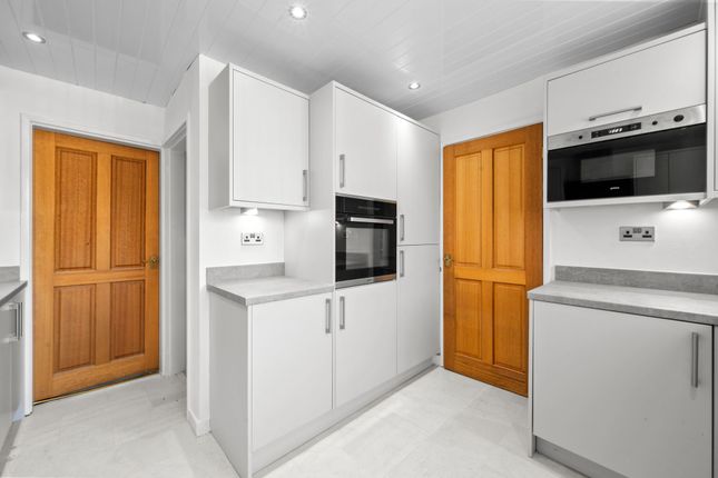 4 Lincoln Way, Prescot photo 4