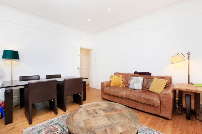 Flat for sale in Cecil Mansions, Marius Road, London
