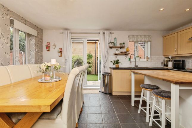 17, Loop Road, Bristol photo 3