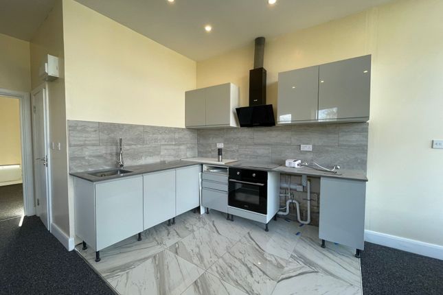 Thumbnail Flat to rent in Western Road, Southall