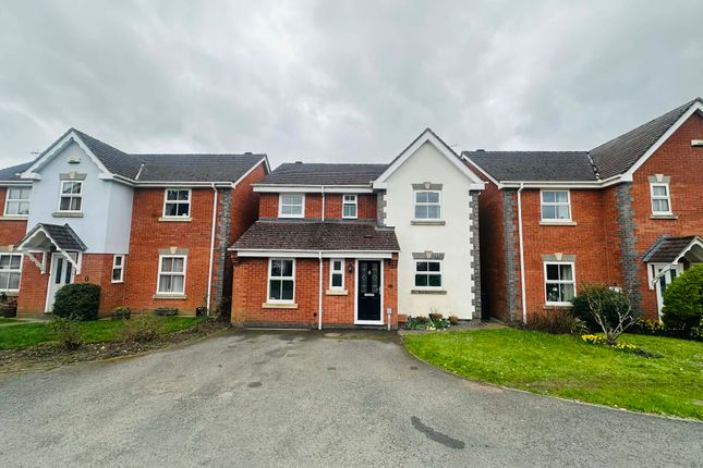 16, Paddock Close , Bidford upon Avon photo 3