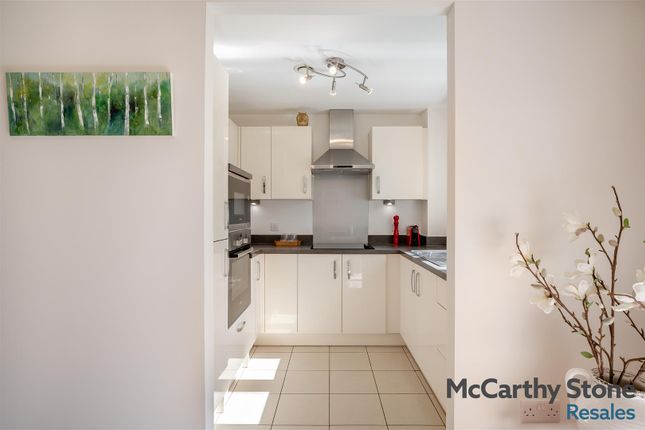 21 Keatley Place, Hospital Road, Moreton-In-Marsh photo 4