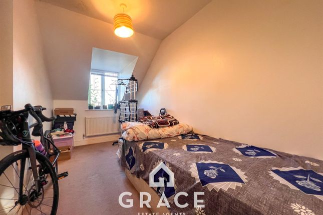 Flat E, 1A, Finbars Walk, Ipswich photo 5