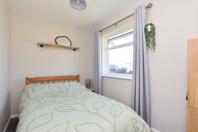 Chalet 103, Romney Sands Holiday Village, The Parade, Greatstone photo 5
