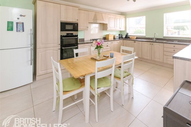 21, Church Road, Burton-on-Trent photo 3