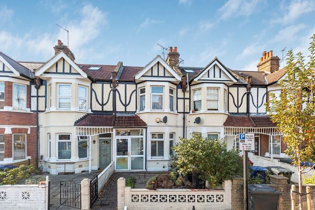 3-bed house on Seaford Road, London, £2,800/mo