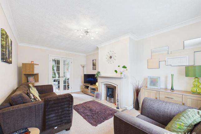 97, Llwyn Road, Oswestry photo 3