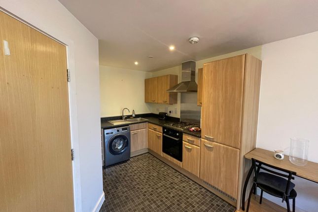 Flat for sale in Taywood Road, Northolt, London