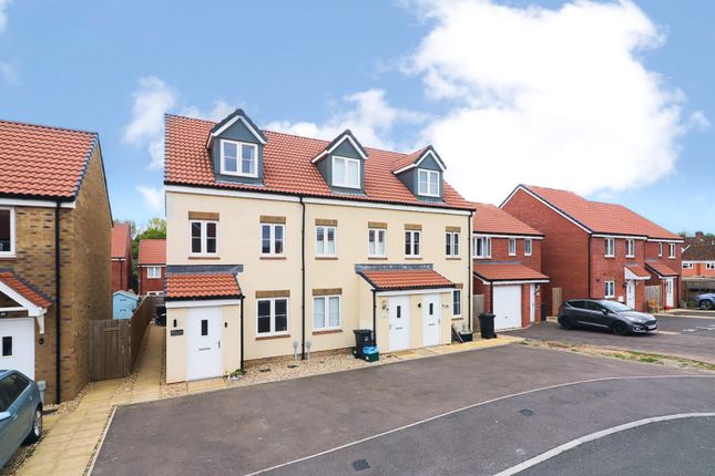 End terrace house for sale in Wigeon Road, Bridgwater