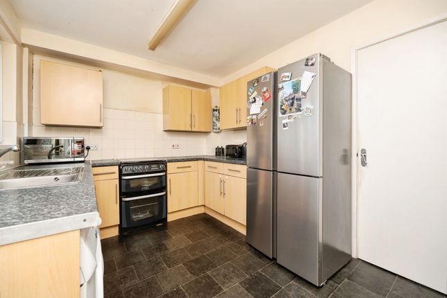 45, Charles Foster Street, Wednesbury photo 4