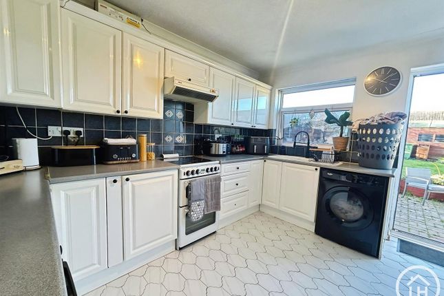 Rosellen, Bay View Gardens, Sheerness photo 3