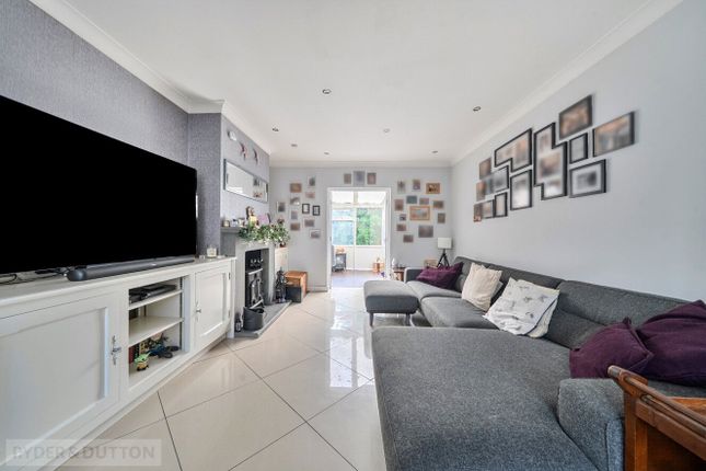 8, Claxton Avenue, Manchester photo 4