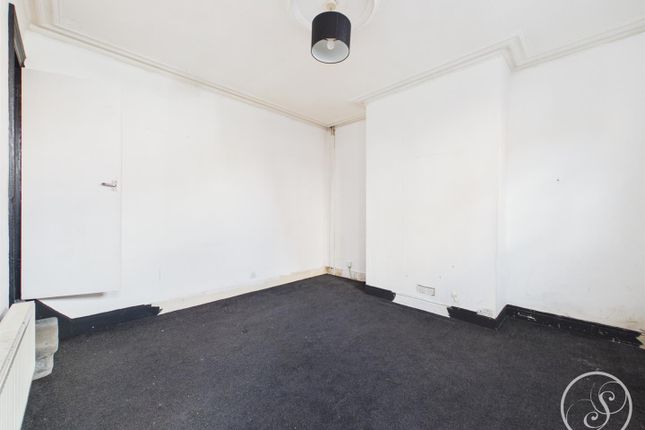 2, Pearson Avenue, Leeds photo 2