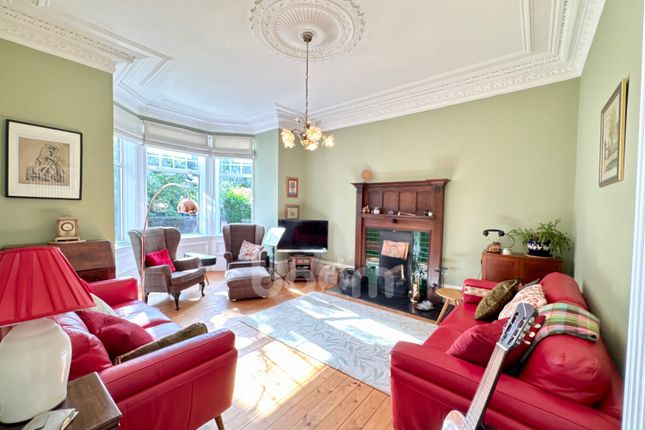 28, Dalry Road, Beith photo 2