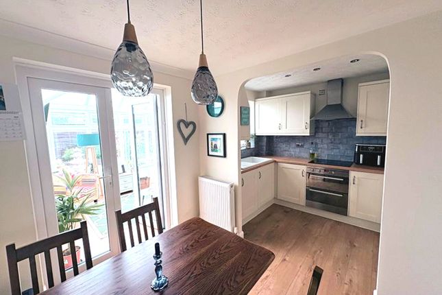 26 Bessancourt, Crewe photo 3
