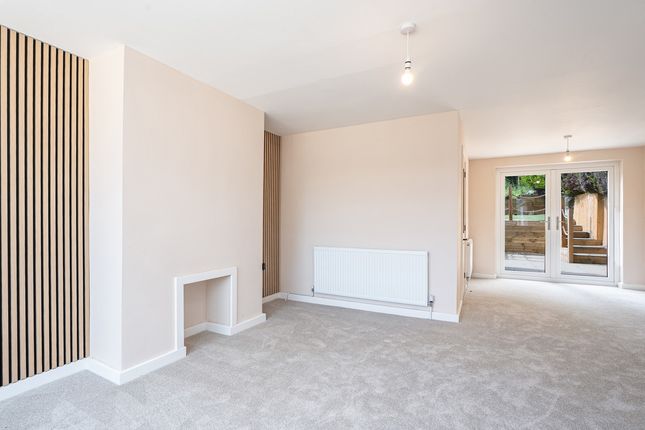 18, Beech Walk, Cromford photo 3