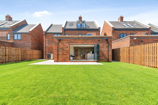Plot 3, The Old Farmstead, Old Main Road, Nottingham photo 4