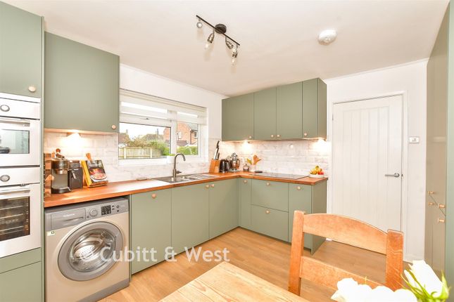 2, Priors Close, Southbourne photo 2