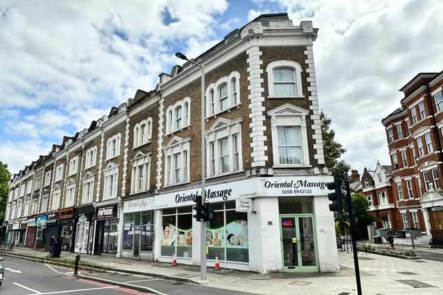 Retail premises to let in 575 Chiswick High Road, Kew Bridge, London