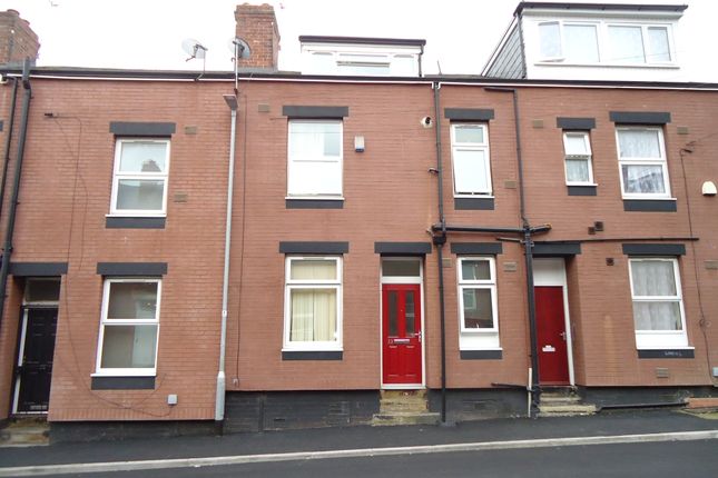 Thumbnail Terraced house for sale in Recreation Grove, Holbeck