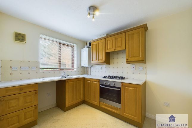 29 Mowbray Avenue, Tewkesbury photo 3