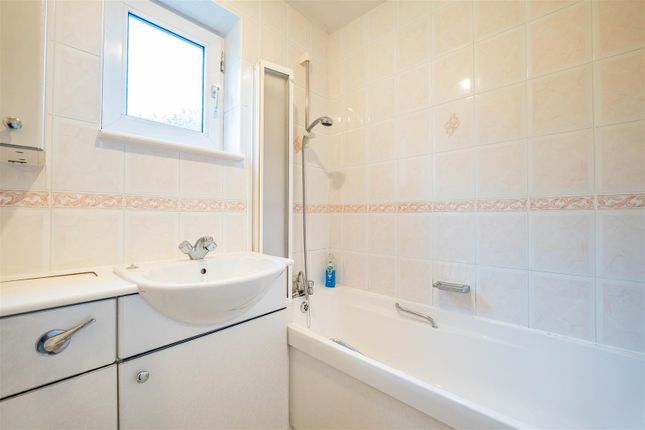 52, Langden Crescent, Preston photo 4