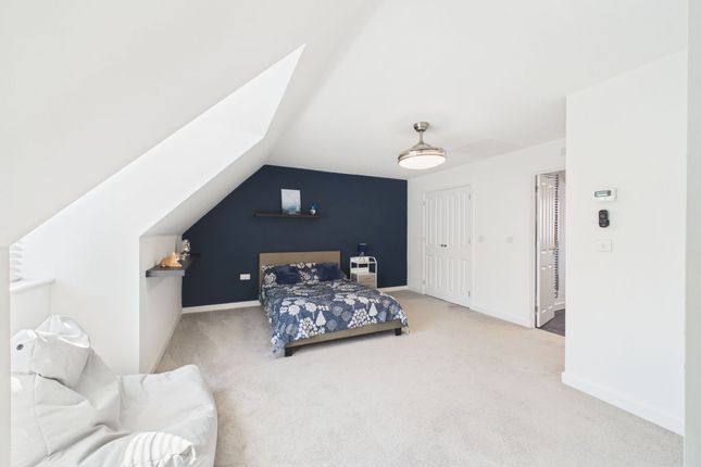 7 Square Rigger Way, Thetford photo 4