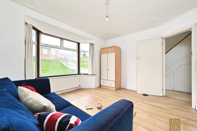 13, Widdicombe Way, Brighton photo 3