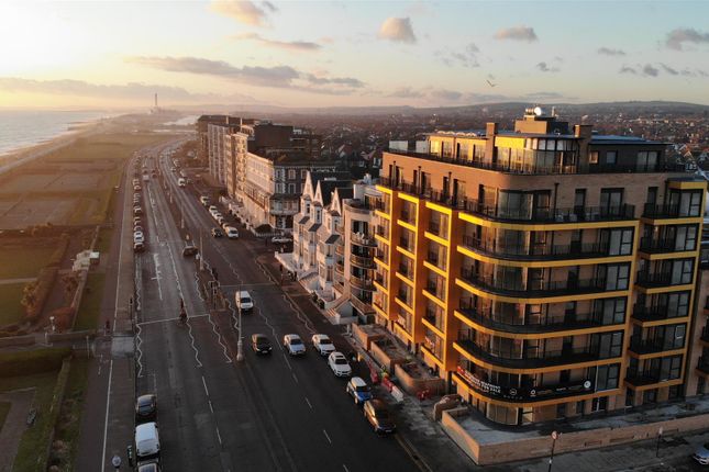 Thumbnail Flat for sale in Aurum Development, Kingsway, Hove Seafront