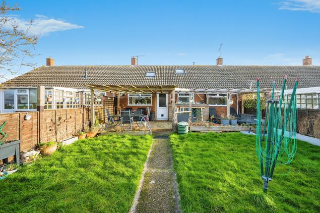 Bungalow for sale in Hall Way, Cotton End, Bedford, Bedfordshire